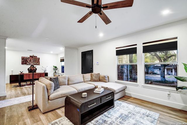 3914 Creek Rock, San Antonio, TX 78230