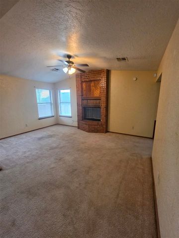 4917 Churchill Way, Lawton, OK 73501