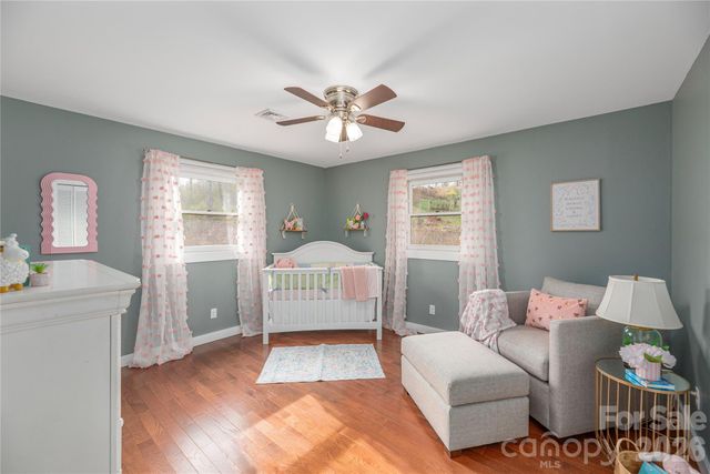 85 Dawn Lane, Canton, NC 28716