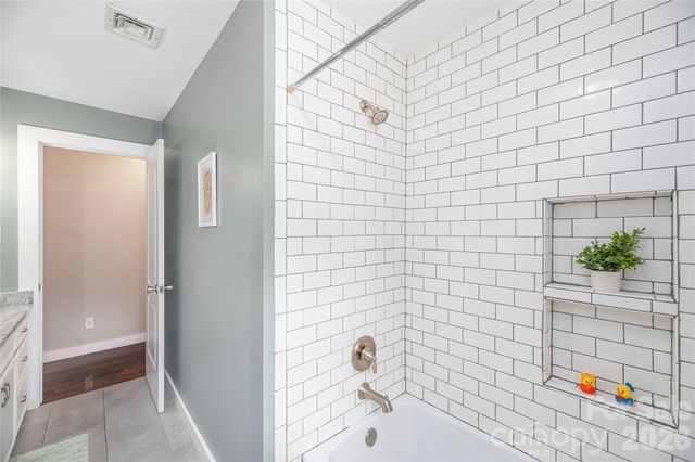 85 Dawn Lane, Canton, NC 28716