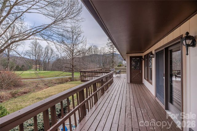 85 Dawn Lane, Canton, NC 28716