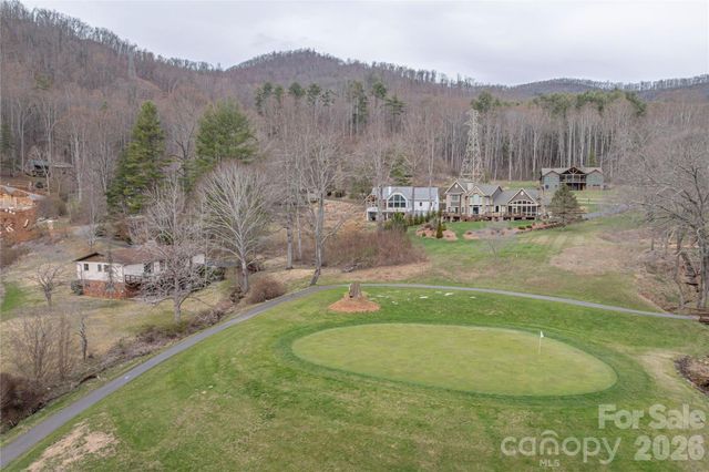 85 Dawn Lane, Canton, NC 28716