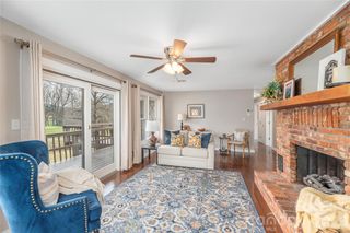 85 Dawn Lane, Canton, NC 28716