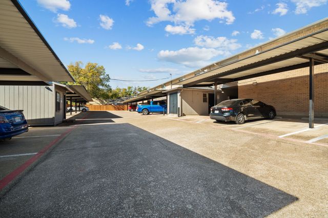 320 E 4th Street 106, Arlington, TX 76010