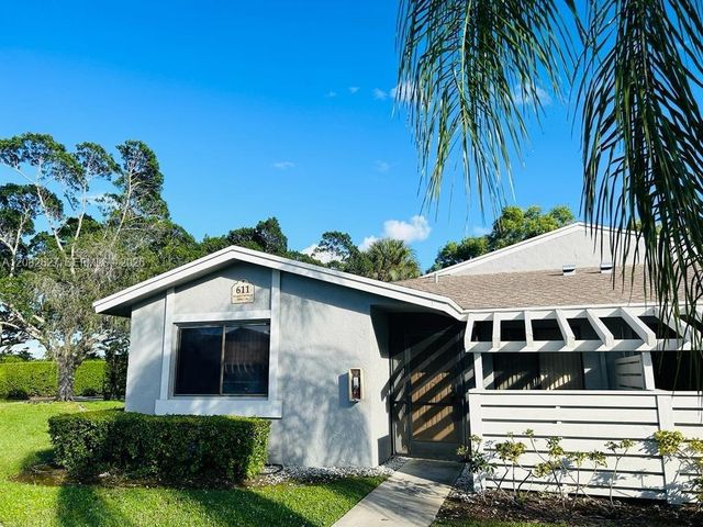 611 Racquet Club Road 1, Weston, FL 33326