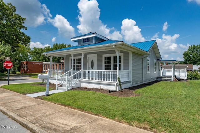 701 1st Street, Elizabethton, TN 37643
