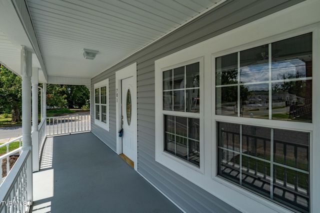701 1st Street, Elizabethton, TN 37643