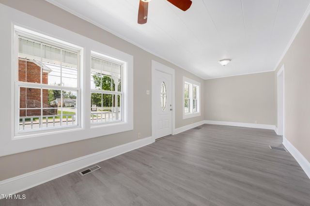 701 1st Street, Elizabethton, TN 37643