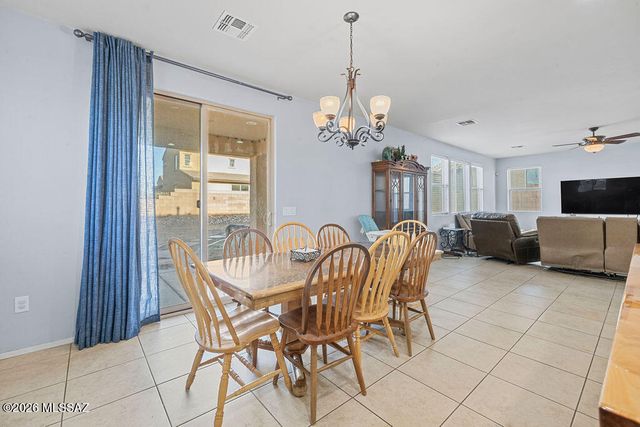 331 E Refuge Loop, Vail, AZ 85641