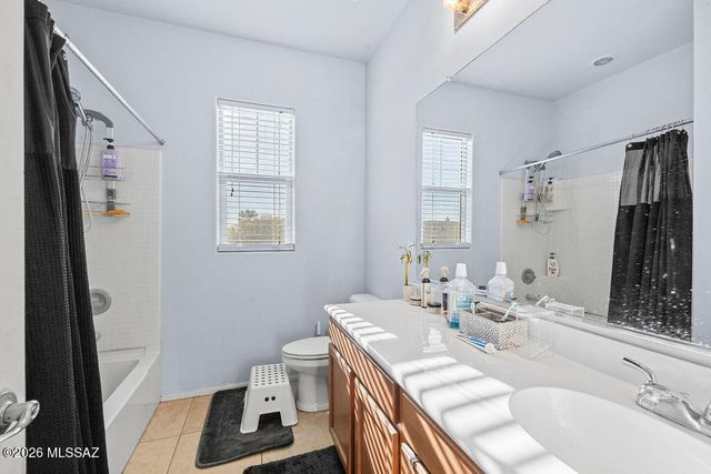 331 E Refuge Loop, Vail, AZ 85641