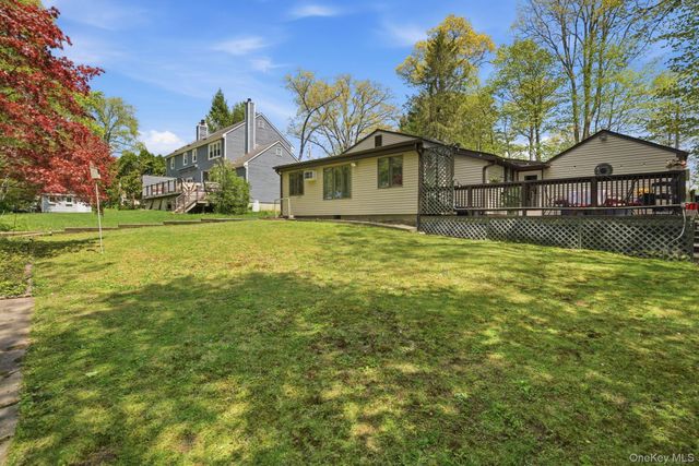 16 Sunset Place, North Salem, NY 10560