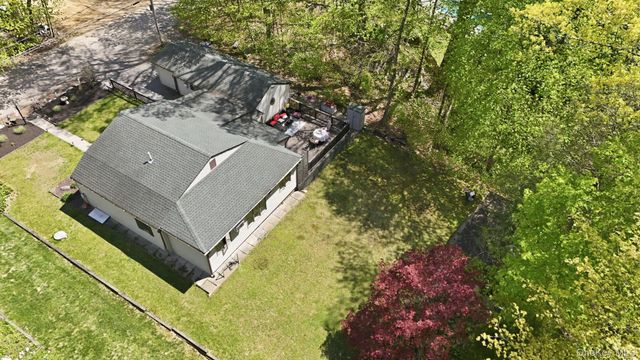 16 Sunset Place, North Salem, NY 10560