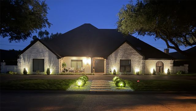 4808 Sea Pines Drive, Dallas, TX 75287