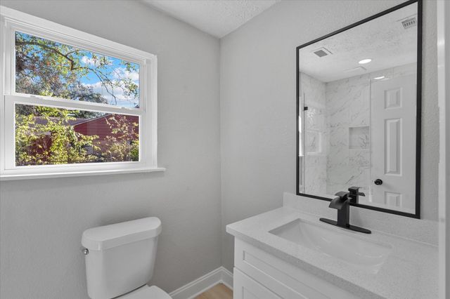 5531 Elm Tree Drive, Houston, TX 77048