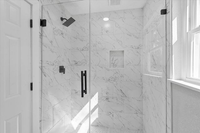 5531 Elm Tree Drive, Houston, TX 77048