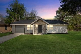 5531 Elm Tree Drive, Houston, TX 77048