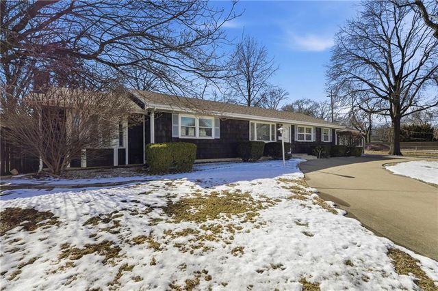 3815 W 73rd Terrace, Prairie Village, KS 66208