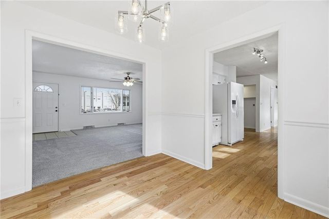 3815 W 73rd Terrace, Prairie Village, KS 66208