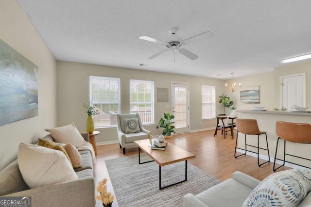 309 Fox Overlook, Woodstock, GA 30188