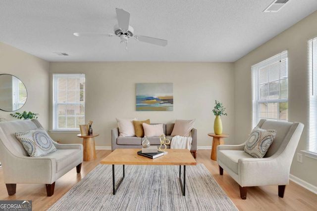 309 Fox Overlook, Woodstock, GA 30188