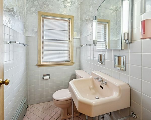 1214 Hull Terrace, Evanston, IL 60202