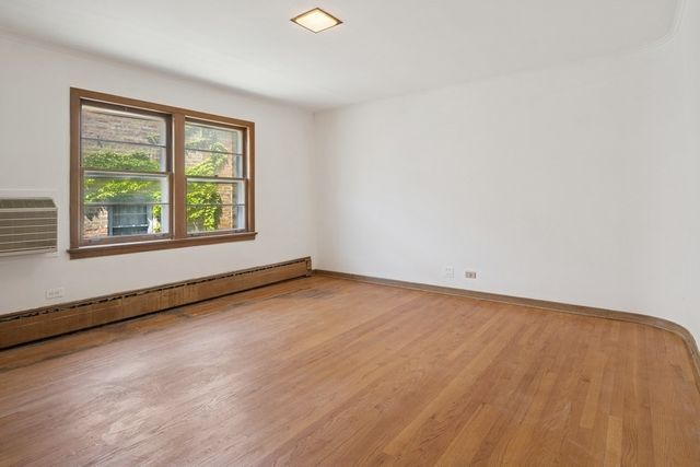 1214 Hull Terrace, Evanston, IL 60202