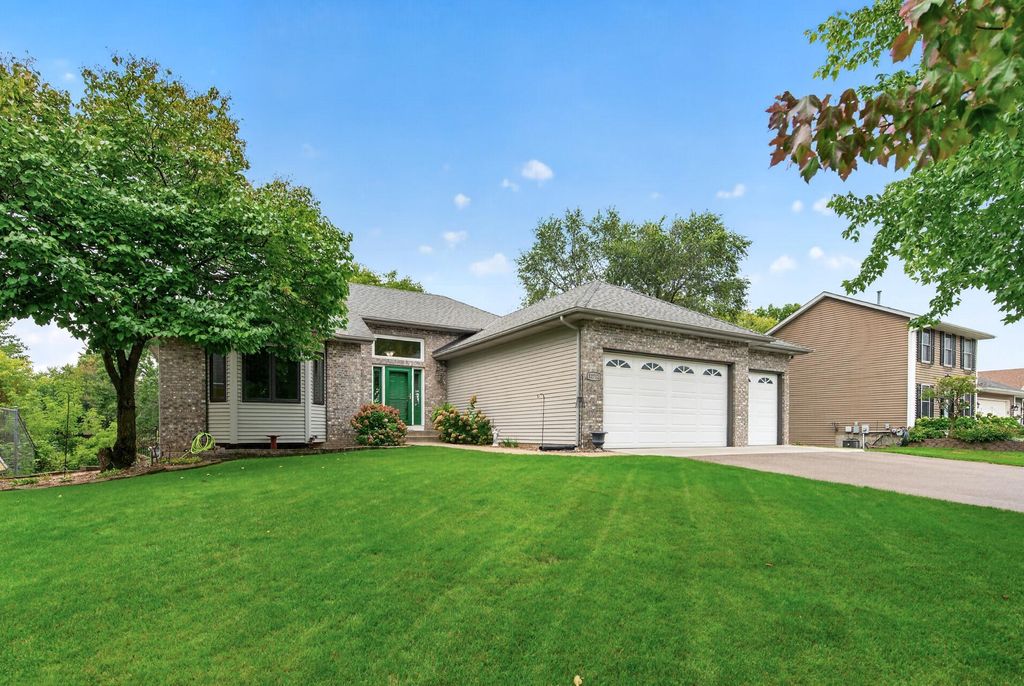 12712 Crooked Lake Boulevard NW, Coon Rapids, MN 55448 — exterior