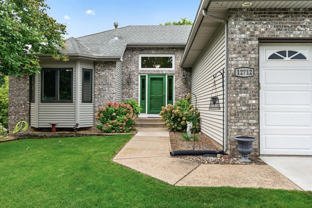 12712 Crooked Lake Boulevard NW, Coon Rapids, MN 55448 — photo 2