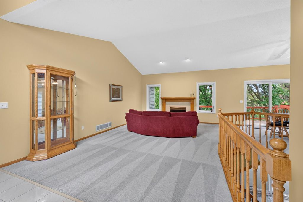 12712 Crooked Lake Boulevard NW, Coon Rapids, MN 55448 — photo 4