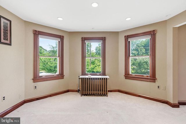 160 PITMAN AVE, Pitman, NJ 08071