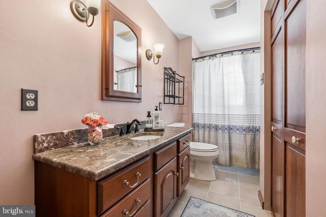 160 PITMAN AVE, Pitman, NJ 08071