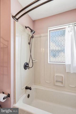 160 PITMAN AVE, Pitman, NJ 08071