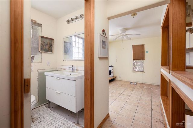 5917 N 23rd Street, Mcallen, TX 78504