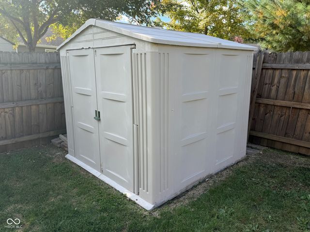 7205 W Prominence Point, Bloomington, IN 47404
