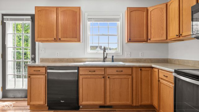 7205 W Prominence Point, Bloomington, IN 47404