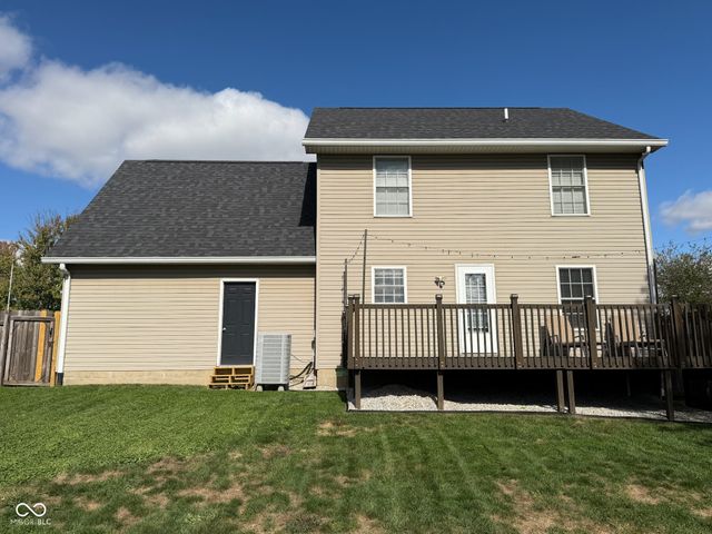 7205 W Prominence Point, Bloomington, IN 47404