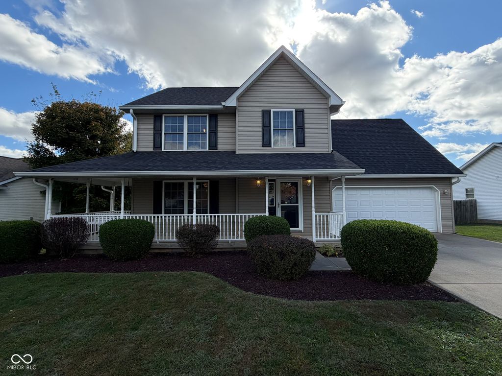 7205 W Prominence Point, Bloomington, IN 47404