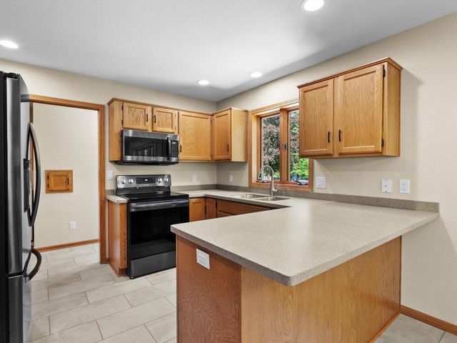 3707 Limestone Court, Sheboygan, WI 53083