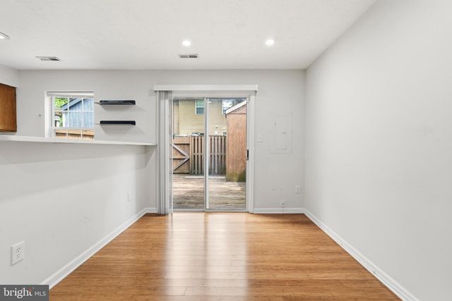15711 AMBIANCE DR, North Potomac, MD 20878