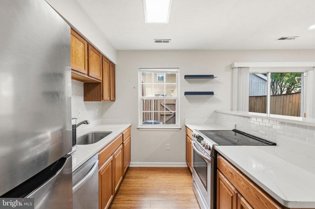 15711 AMBIANCE DR, North Potomac, MD 20878