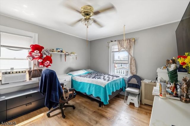18 Newell Pl, North Arlington Boro, NJ 07031