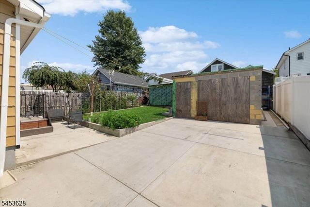 18 Newell Pl, North Arlington Boro, NJ 07031