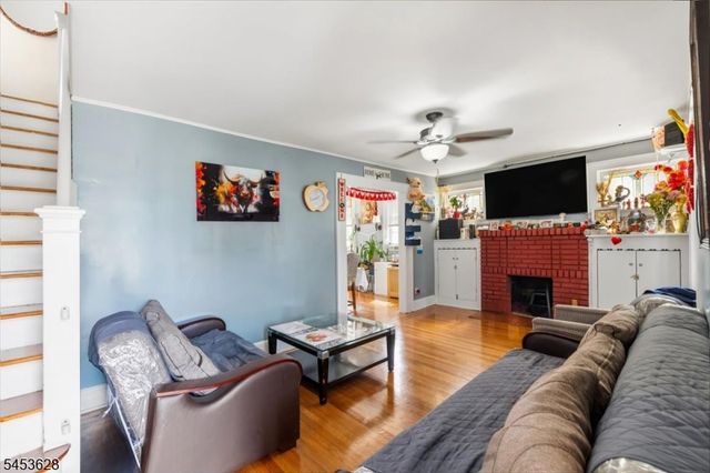 18 Newell Pl, North Arlington Boro, NJ 07031