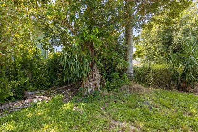 2644 Providence ST, Fort Myers, FL 33916