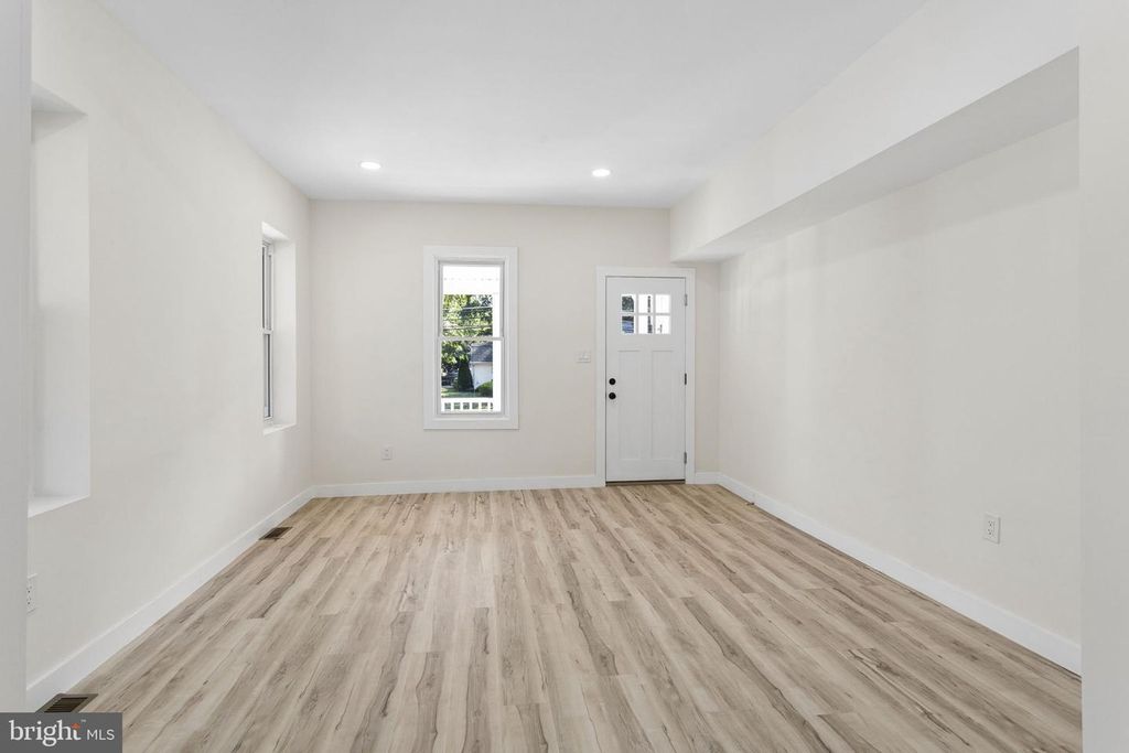 248 S CHURCH ST, MOORESTOWN, NJ 08057 — photo 5