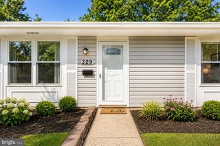 329 COLUMBIA AVE, Stratford, NJ 08084