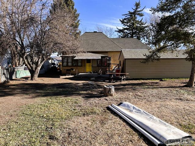 407 Lena Street, Salmon, ID 83467