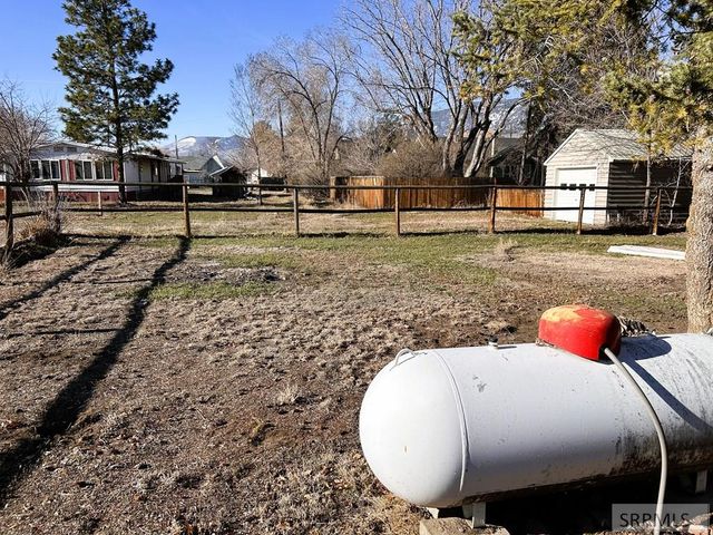 407 Lena Street, Salmon, ID 83467