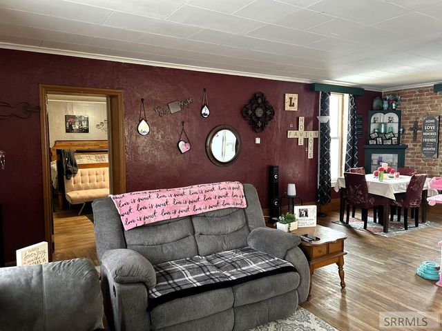 407 Lena Street, Salmon, ID 83467