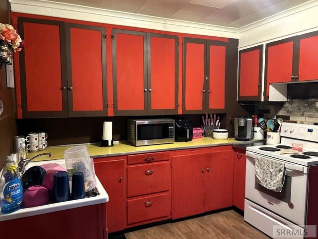 407 Lena Street, Salmon, ID 83467